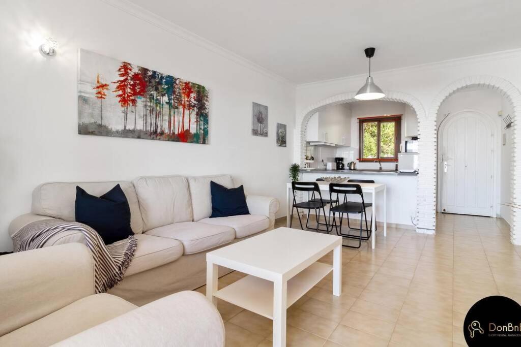 Sea View Apartment In Benalmadena La Capellania ภายนอก รูปภาพ