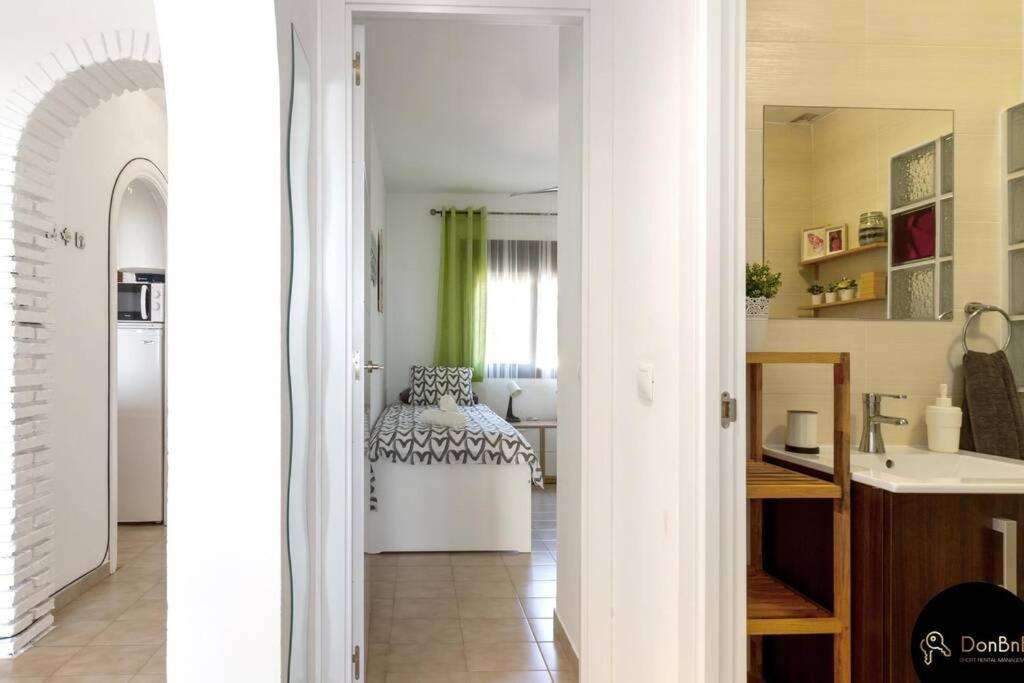 Sea View Apartment In Benalmadena La Capellania ภายนอก รูปภาพ